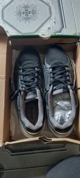 Sepatu Legas series