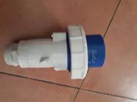 Legrand IP67 3-pin socket 56323 untuk kabel daya tinggi (A291)