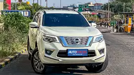 TDP 20 JT Nissan Terra 2.5 VL 4x2 AT Hitam Putih Metalik  NIK 2019