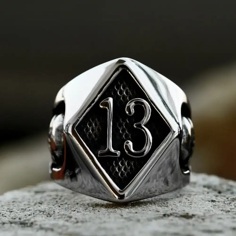 Cincin stainless titanium asli lucky nomer