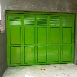 Pintu lipat ruko