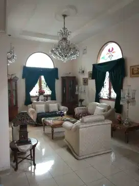 DIJUAL RUMAH DAN 11 KAMAR KOSKOSAN DALAM KOMPLEK PELITA AIR KRAMATJATI
