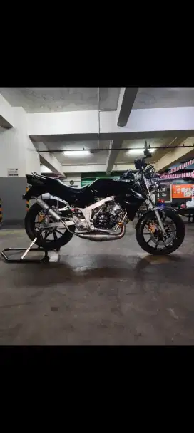 Ninja R 2011 No minus