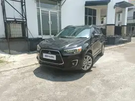 Pajak Panjang- MITSUBISHI OUTLANDER SPORT 2.0 PX BENSIN A/T 2014 HITAM