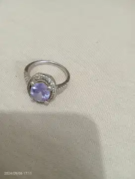 Cincin batu amesty ungu