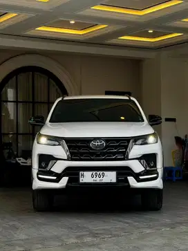 Toyota Fortuner 2.8 GR Sport 4x4 Tetradrive