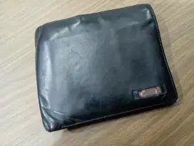 dompet kulit layak pakai