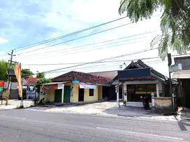 Tanah Bonus Bangunan di Tepi Jalan Palagan