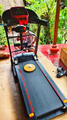 Treadmil elektrik multifungsi+massage unt max BB 120kg  HARGA PROMOO