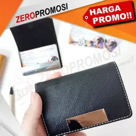 Kesan Profesional untuk Bisnis Anda dengan Souvenir Tempat Kartu Nama