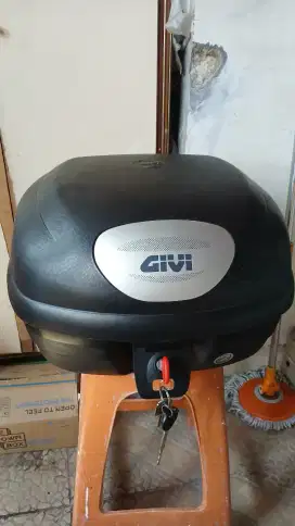 Box Motor Givi E33NX