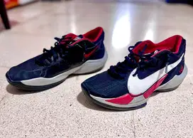 Sepatu original Nike Air Ukuran 41 bekas Rasa Baru