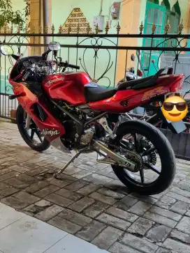 Ninja rr old merah marun