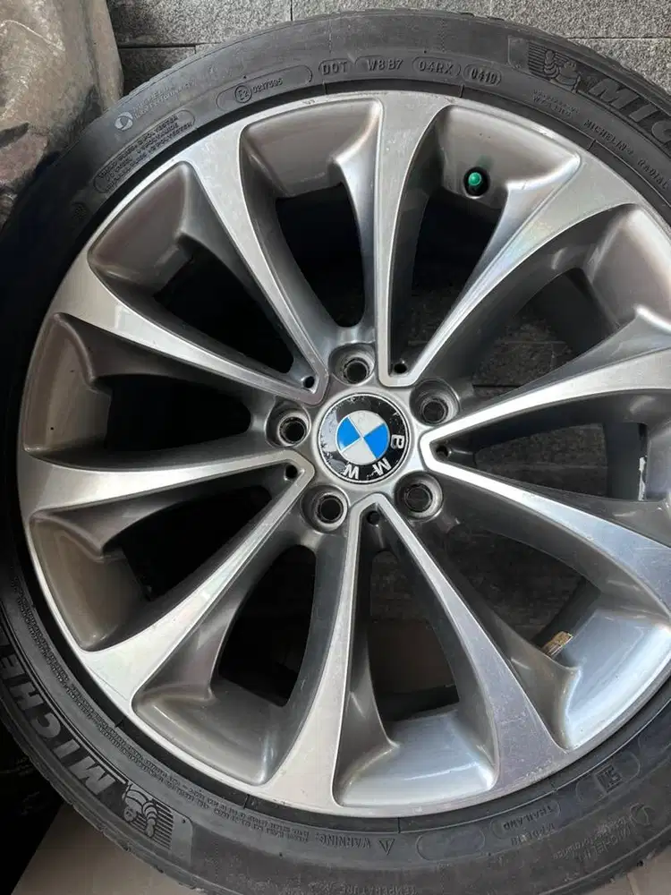 R18 Velg Original BMW 5 Series F10