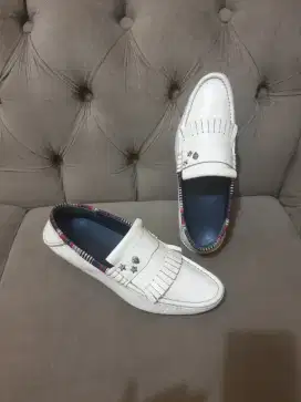 Mulus .authentic sepatu .loafers gucci limitet size 42.5 fit 42