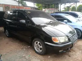 Hyundai Trajet 2003 Bensin