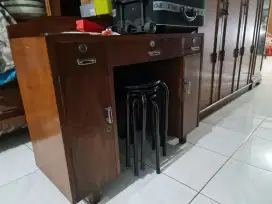 Meja kayu jati kondisi bagus