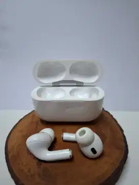 AirPods Pro (2 generation)