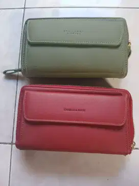 Dompet cewek warna merah & hijau