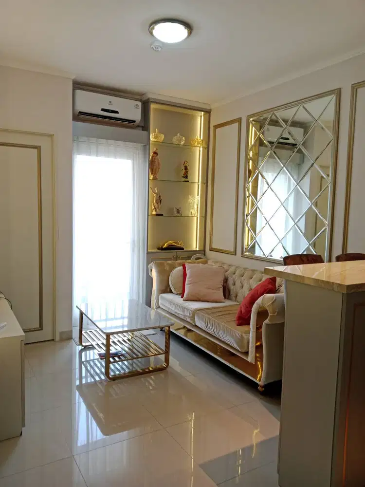 JUAL APARTEMENT CHICAGO - TRANSPARK BINTARO