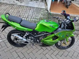Kawasaki Ninja RR 2011