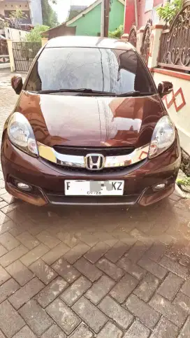 Mobilio E M/T 2014