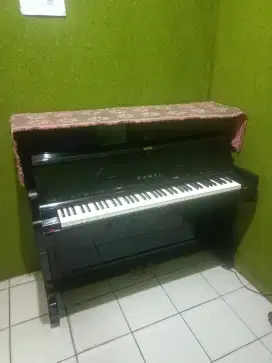 Piano klasik murah berkualitas