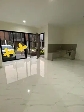 Jual Cepat Rumah 2 Lantai Model Industrial Di Suvarna Sutera, Cikupa