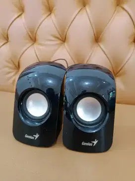 Speaker komputer merek Genius