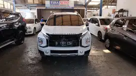 New XPANDER CROSS CVT 2022 Putih Nik 2021 mitsubishi expander