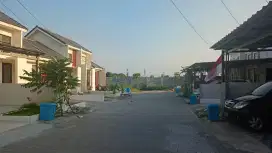 DIJUAL RUMAH BAGUS FASILITAS LENGKAP STRATEGIS BEBAS BANJIR BEKASI