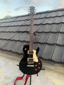 Cort CR100 Classic Rock Black Like A New