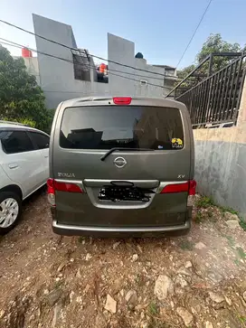 Nissan Evalia 2012 Bensin