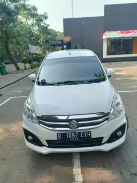 Dp 5 jt  SUZUKI ERTIGA GL MT 2018