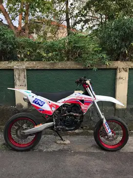 Klx / D-tracker