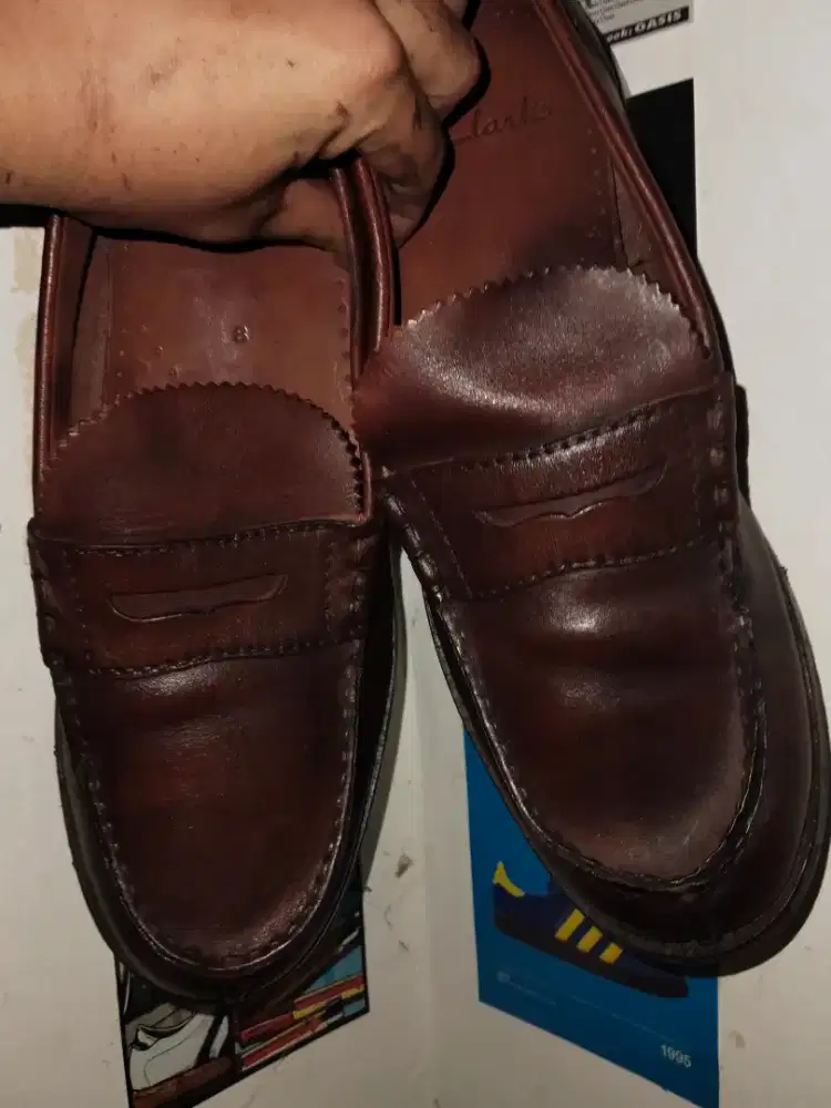 Sepatu pria berkualitas loafers  clarks india dan rockport