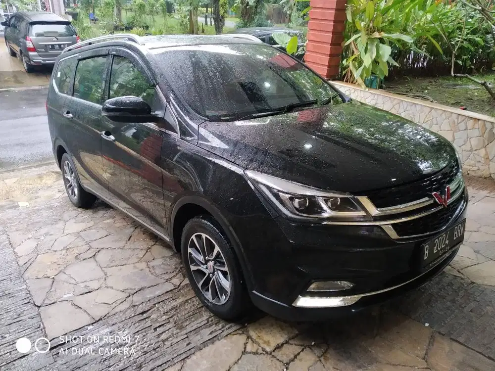Wuling Cortez Lux LT km 12 ribu tahun 2021 hitam 99% pemakai wanita