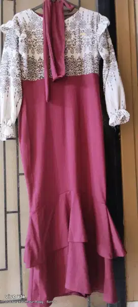 Dijual dres baru pake 1 x udah gak muat