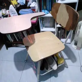 Kursi belajar jaman djadul bahan besi kayu blok