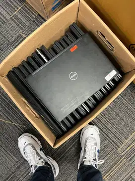 Menerima Borongan Laptop Bekas Kantor