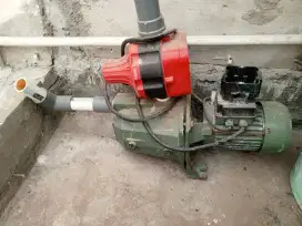 Mesin Pompa Air Pendorong