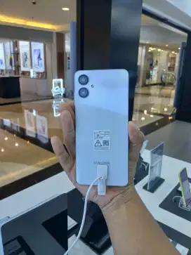 New samsung galaxy a06 free travel adapter