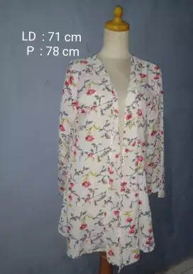 Outer Model Blazer Preloved