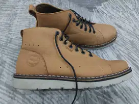 Sepatu boots bradleys original kulit asli made in bandung size 43