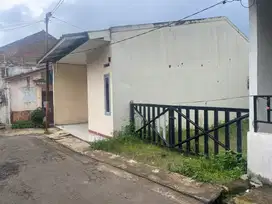 DIJUAL RUMAH DALAM PERUMAHAN SURYA INDAH SUKABUMI