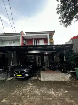 Rumah 2 Lantai Perumahan Bananas Resident 2
