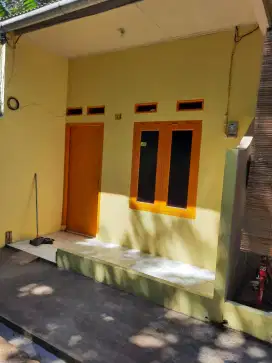 Kontrakan Bersih dan Nyaman di Pamulang