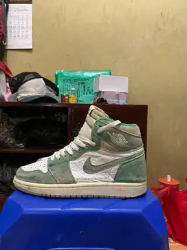 Sepatu Nike Air Jordan 1 Retro High OG Turbo Green Second Original