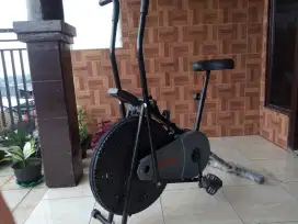 DI JUAL ALAT FITNES FAN BIKE