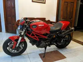 Ducati Monster 696 Aksesoris Mewah + Full Paper + Murah
